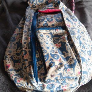 Kavu sling bag